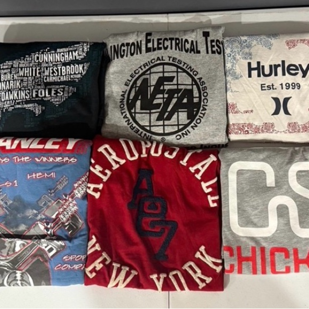 Y2K Lot of 10 Graphic T-Shirts Star Wars Hurley Aeropostale Philadelphia Eagles